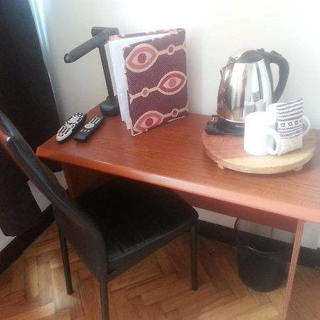 The Quiet Corner Guest House Maputo Buitenkant foto