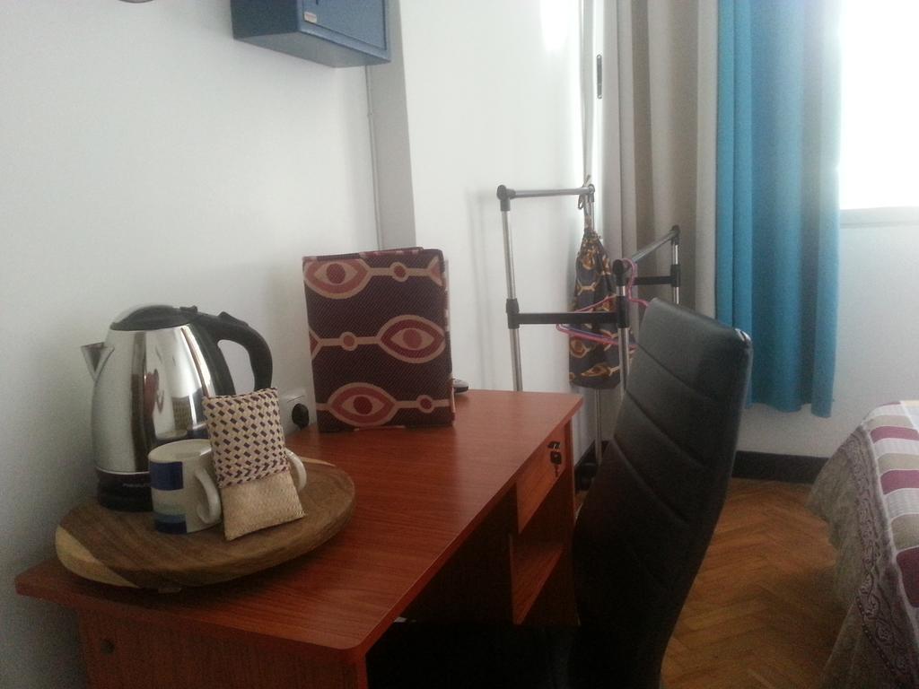 The Quiet Corner Guest House Maputo Buitenkant foto