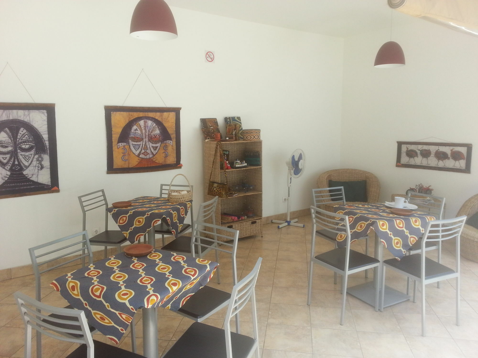 The Quiet Corner Guest House Maputo Buitenkant foto